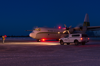 Lynden Air Cargo night delivery to Alaska Airlines