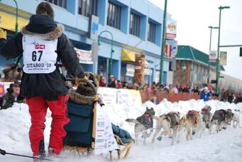 2010 Iditarod - Peter Kaiser heads off on the Ceremonial start