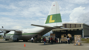 Lynden Air Cargo - Samoa relief
